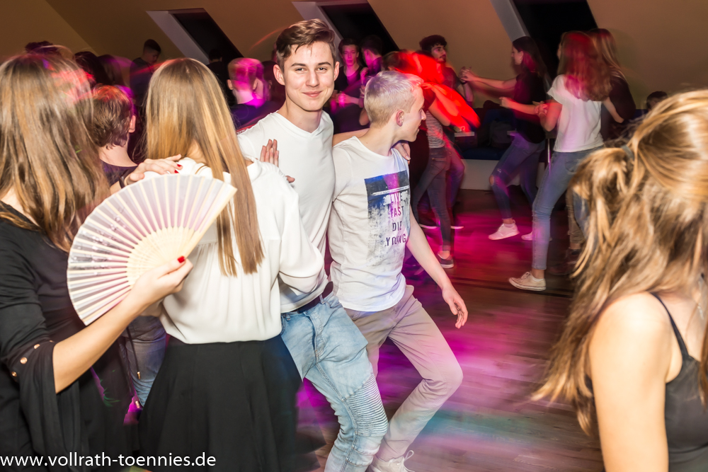 2019 11 30 Tanzparty Jugend 0662